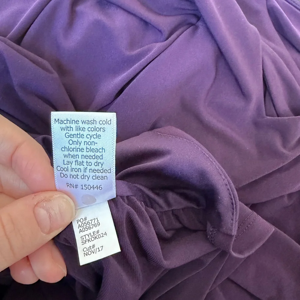 41 Hawthorn Women's Top - Picture 6 of 7